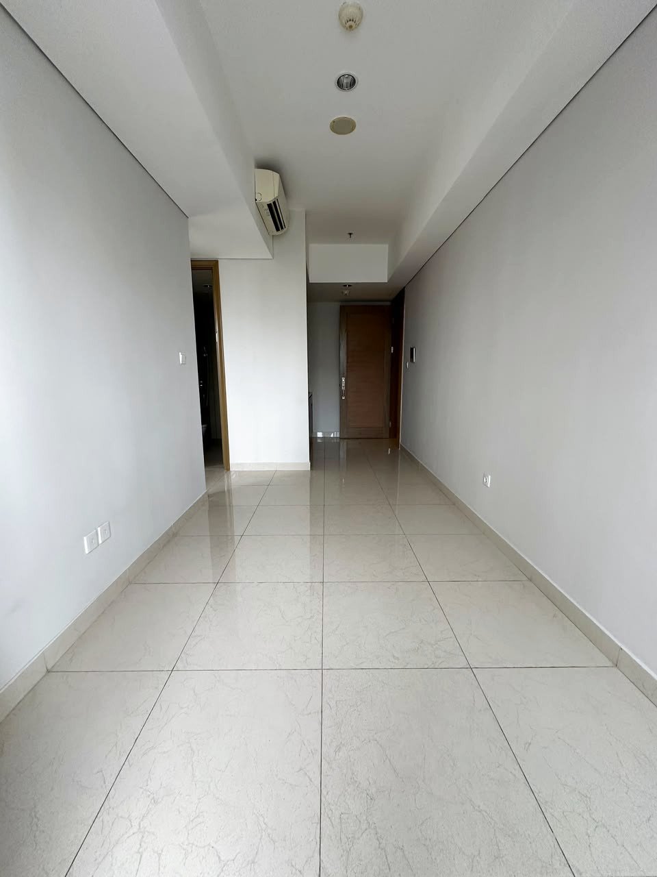 2 BR (50 M2) - Apartemen Taman Anggrek Residences ( Hublife ) - Jakarta Barat – Taman Anggrek Residences