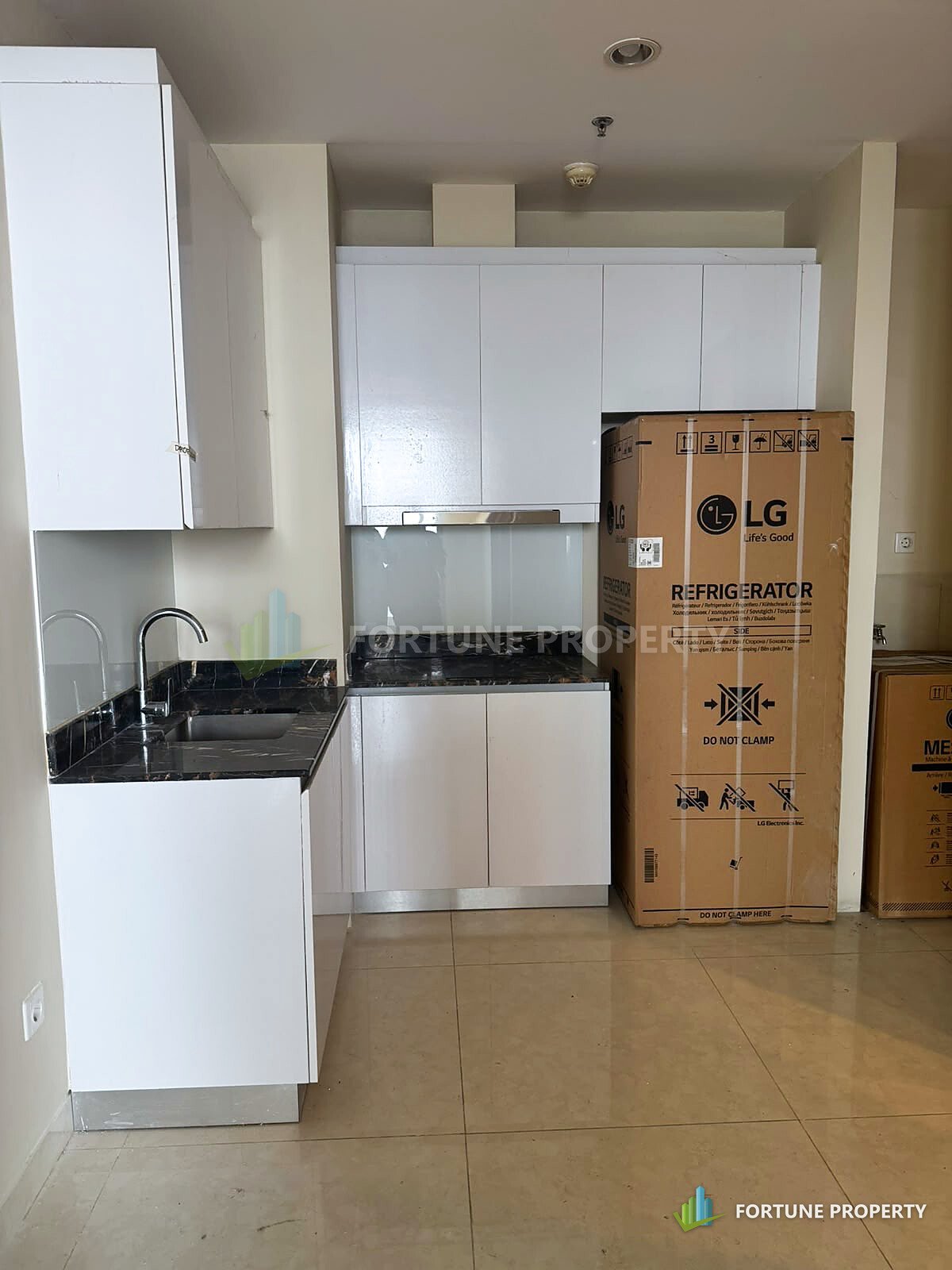 Dijual Condominium 1 Kamar Tidur 50 m² di Taman Anggrek Residences – Brand New – Taman Anggrek Residences