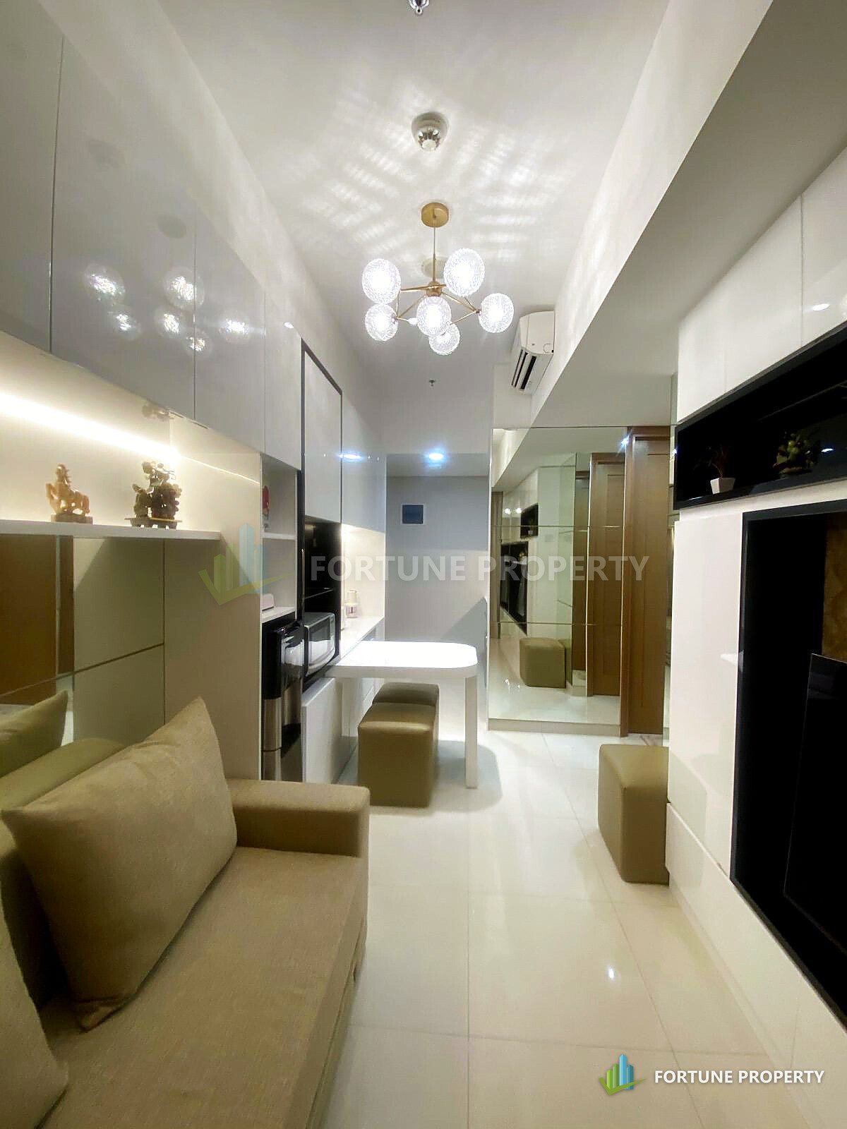 2BR Apartment 50 m² for Rent at Taman Anggrek Residences – Taman Anggrek Residences