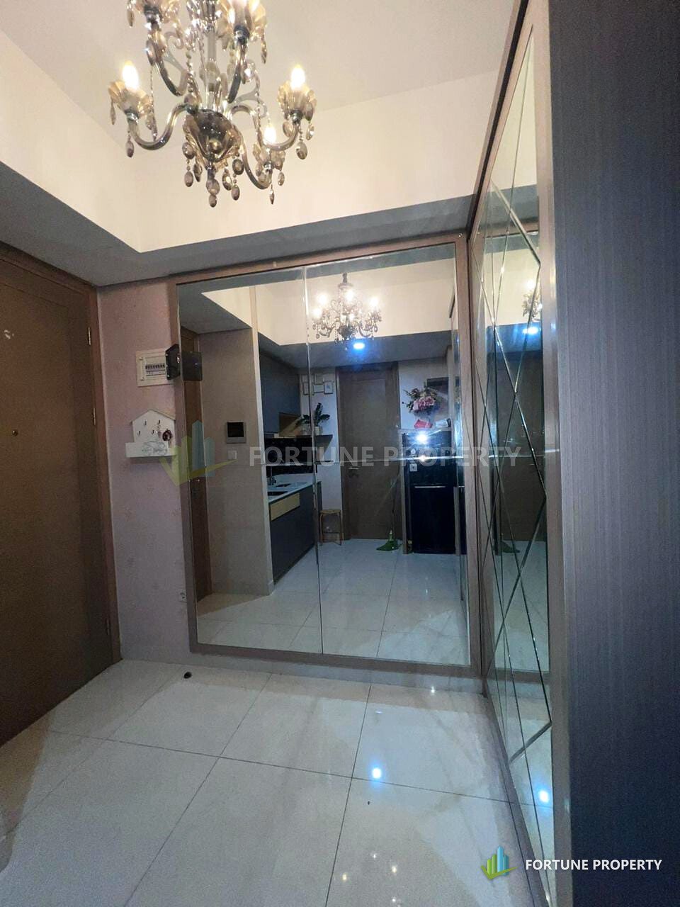 1 Kamar Tidur 38 m² Dijual di Taman Anggrek Residences – Taman Anggrek Residences