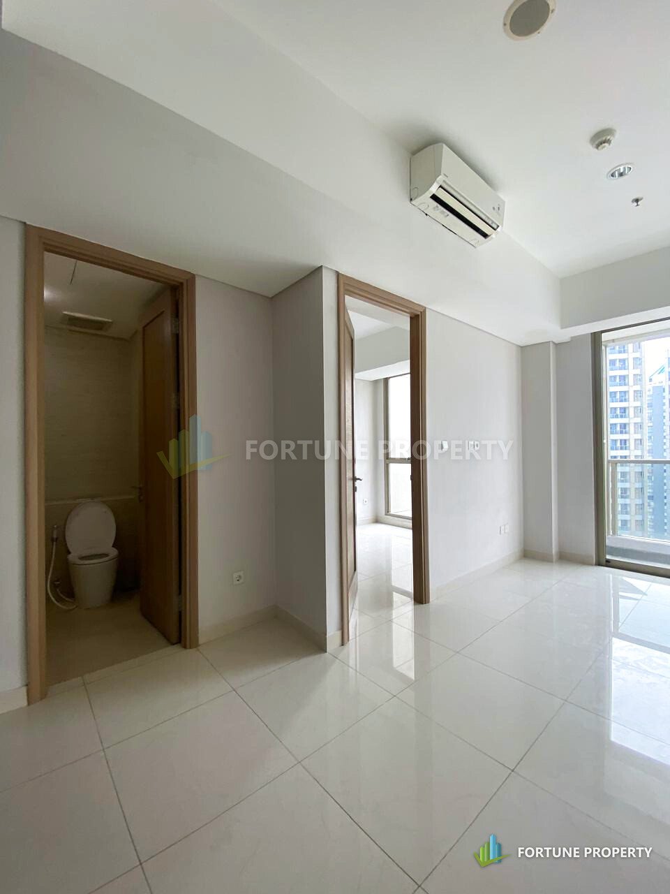 Dijual Unit 1 Kamar Tidur 38 m² di Taman Anggrek Residences – Harga Terbaik – Taman Anggrek Residences