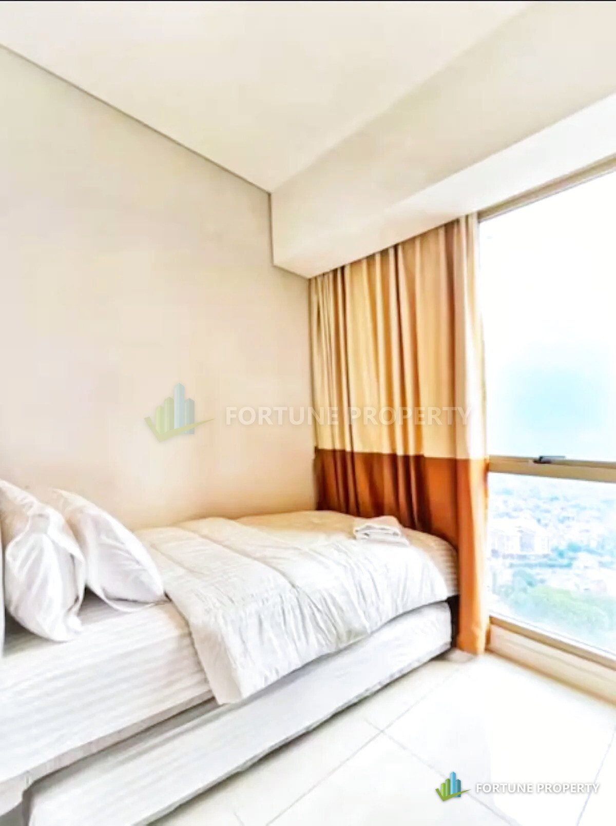 Sewa Tahunan 3BR Full Furnished di Taman Anggrek Residences – Taman Anggrek Residences